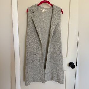 Monteau Light Gray Sleeveless Long Sweater Cardigan